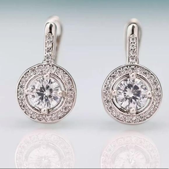 New 925 Sterling Silver Round StudEarrings, beautiful Earrings, cute Earrings